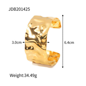 Bohemian Style Thump Texture Bracelet - Zambeel