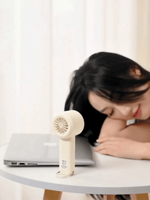 هوكو - مروحة يدوية محمولة