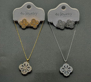 Floral Clover Necklace Set - Zambeel