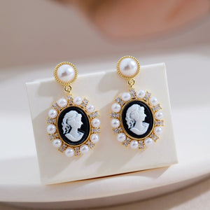 High - End Retro Baroque Relief Portrait Earrings - Zambeel