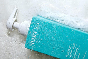 Medix 5.5 - Glycolic + Lactic Acid Skin Perfecting Body Wash - Zambeel