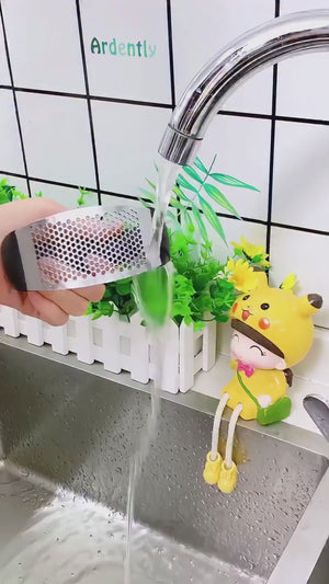 عصارة ثوم متعددة الوظائف