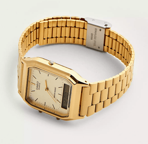 Retro Casio Square Watch - Zambeel