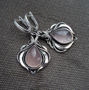 Retro - style Chic Alloy Earrings - Zambeel