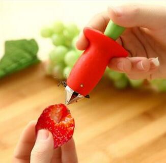 Strawberry Huller Creative Fruit Leaf Remover Kitchen Gadget - Zambeel