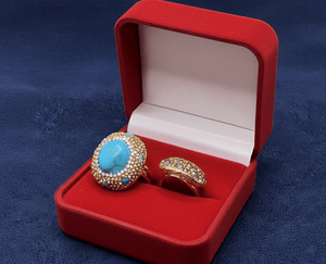 Turquoise Crystal Ring - Zambeel