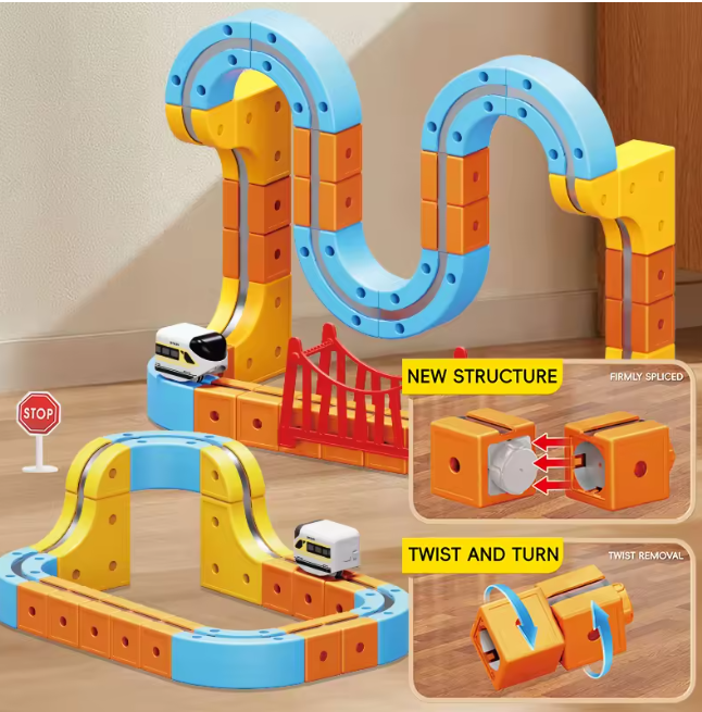 Versatile Magnetic Railcar Car Set © - Zambeel