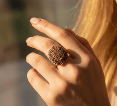 Vintage - Style Crystal Cocktail Ring - Zambeel